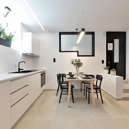 Phaedrus Living City Center Luxury Flat Skoufa Atenas Exterior foto