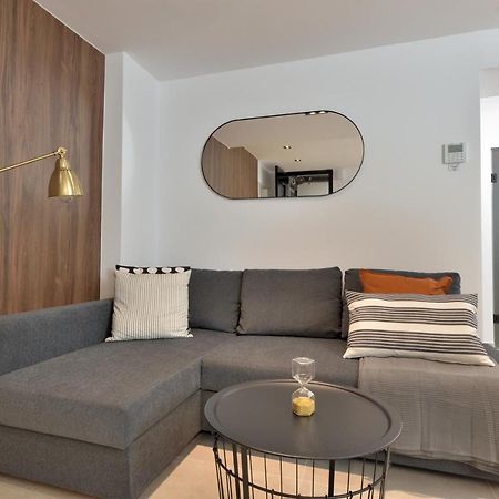 Phaedrus Living City Center Luxury Flat Skoufa Atenas Exterior foto