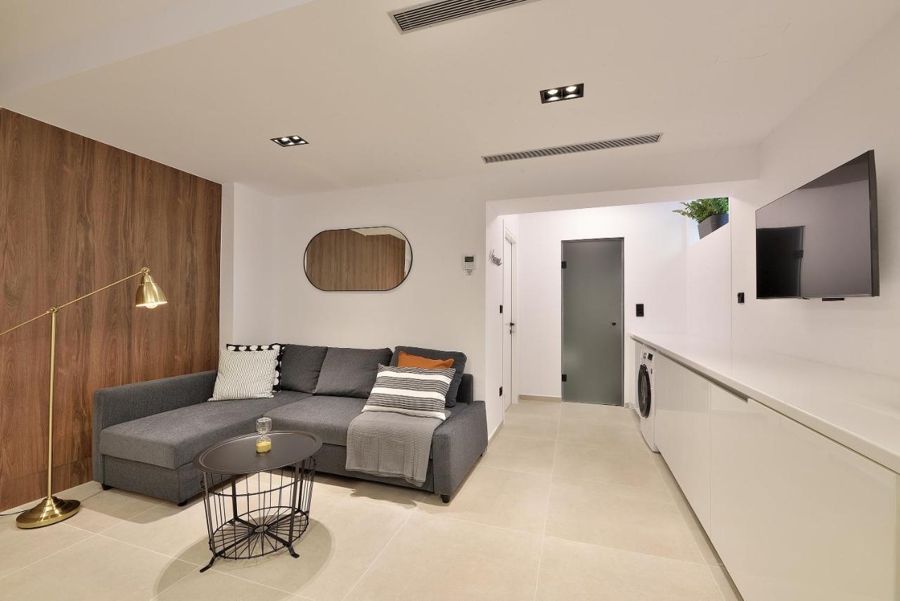 Phaedrus Living City Center Luxury Flat Skoufa Atenas Exterior foto
