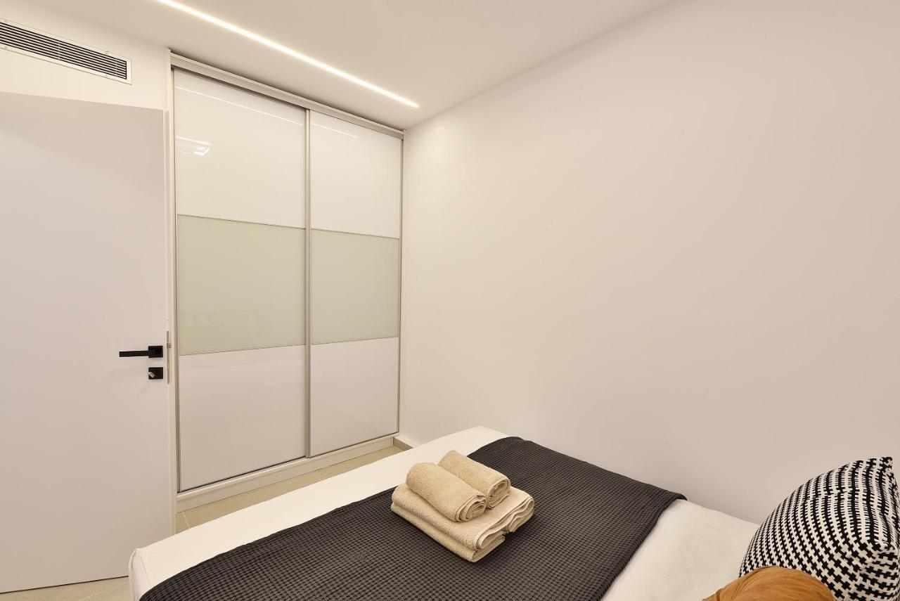 Phaedrus Living City Center Luxury Flat Skoufa Atenas Exterior foto